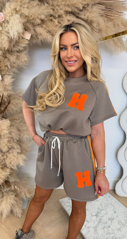 H SET TAUPE