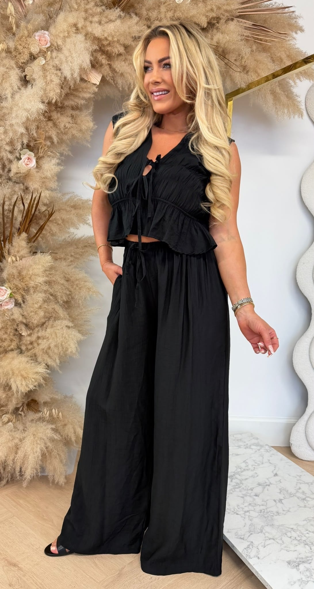 CARMEN SLEEVELESS STRIKJES SET BLACK