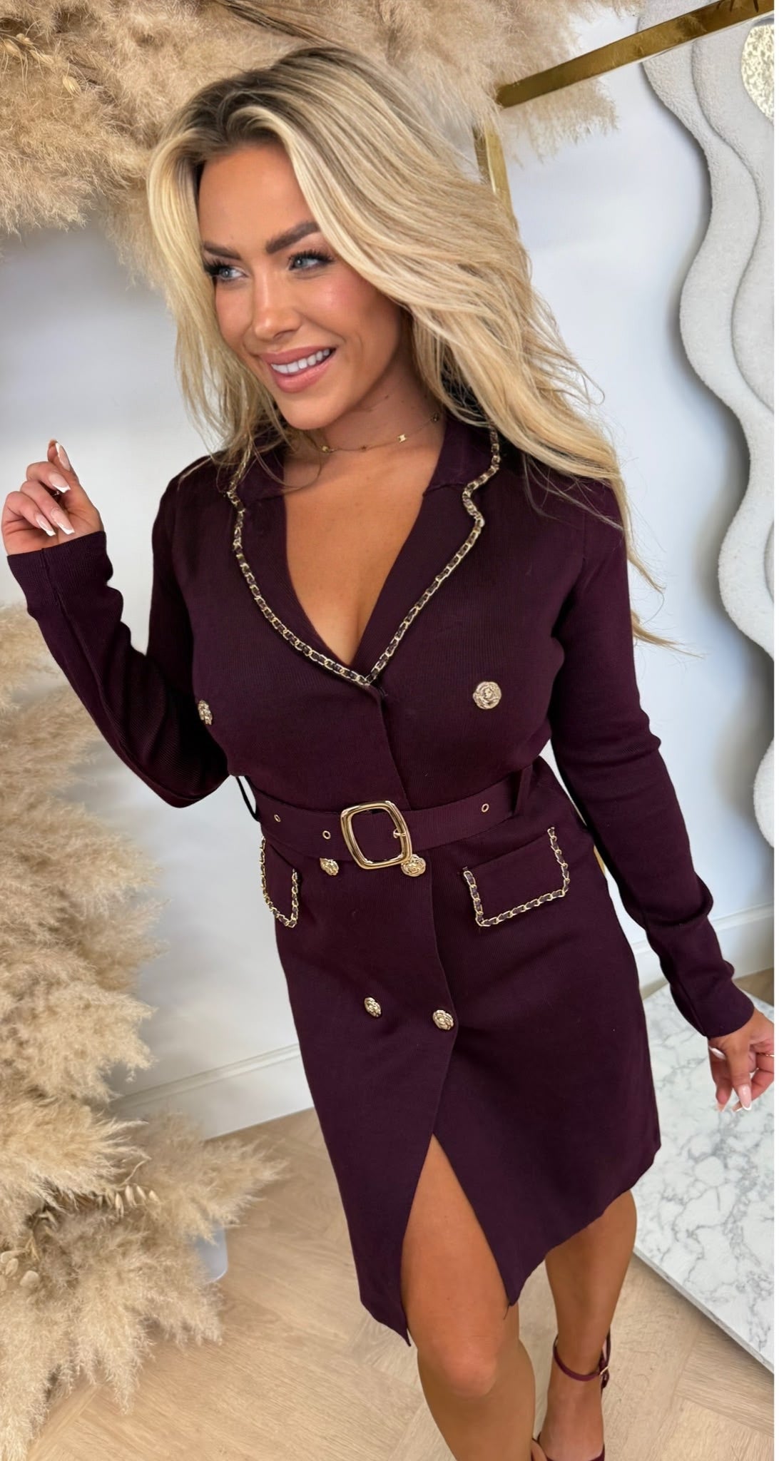 CHIQUE ROSY BUTTON DRESS 663 WINE RED