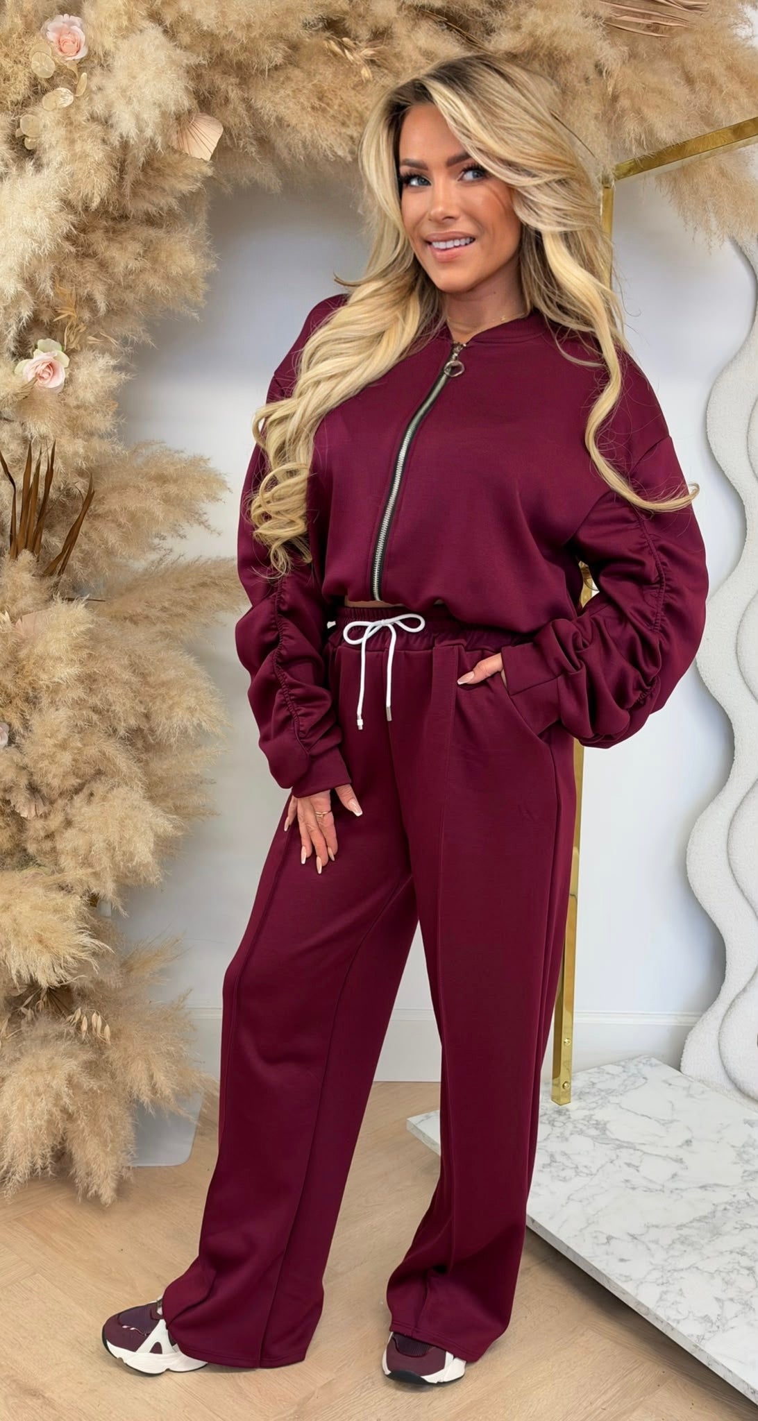 SMOCKED SLEEVE TWO PIECE SET BORDEAUX