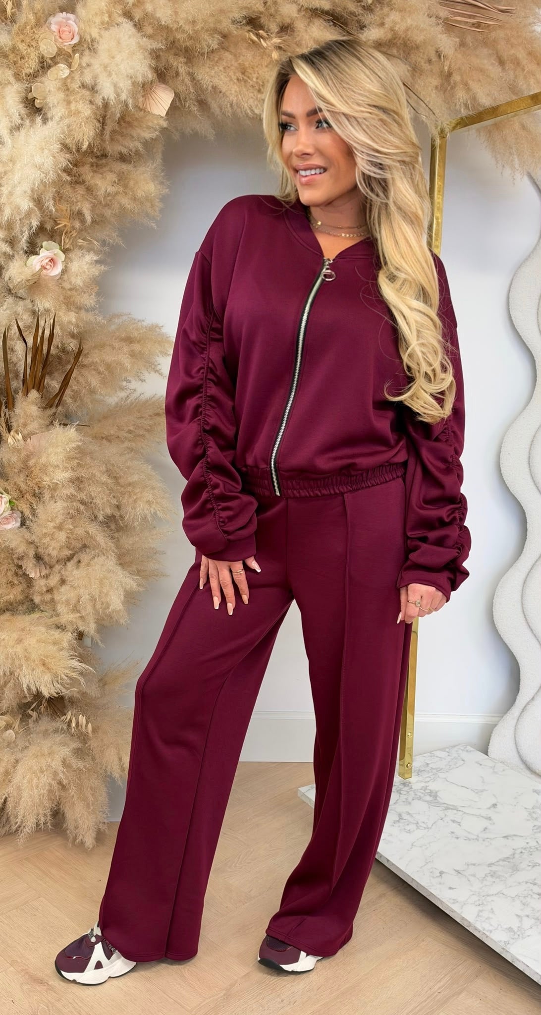 SMOCKED SLEEVE TWO PIECE SET BORDEAUX
