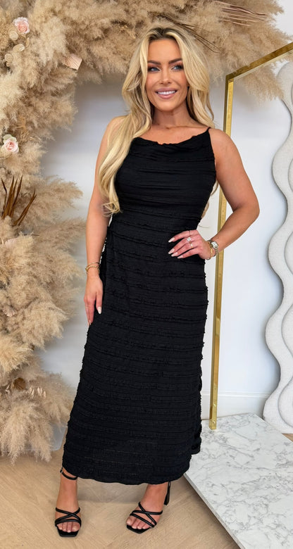 LOOK RUFFLE DRESS BLACK