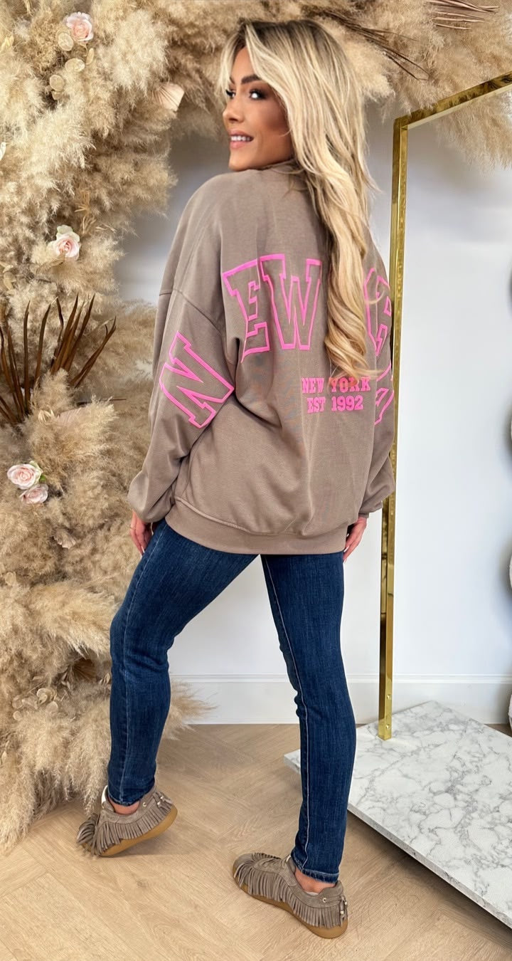 NEW YORK NEON TEKST SWEAT 5803 TAUPE
