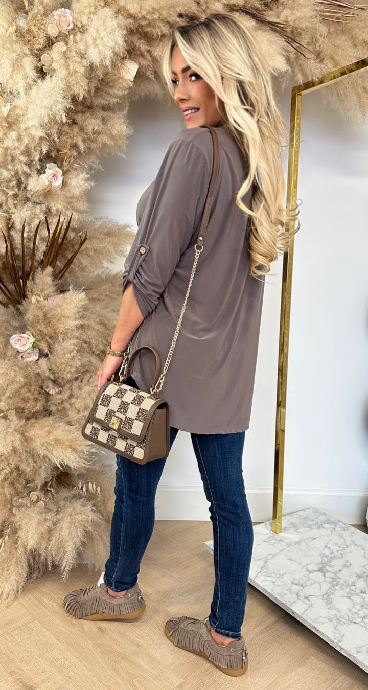 NILO V HALS FLOWY BASIC TOP TAUPE