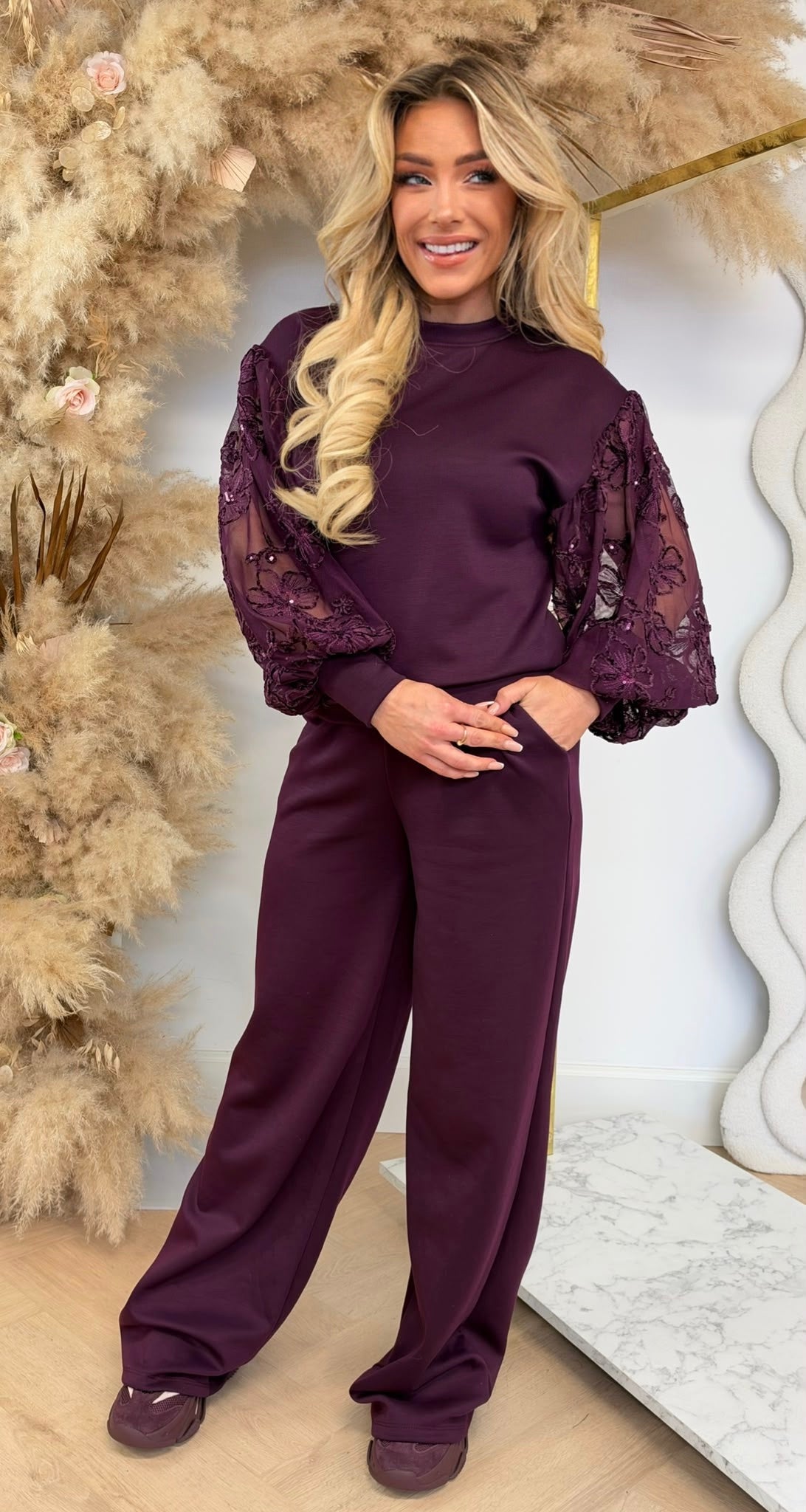 SEQUIN FLOWER SLEEVE SET PLUM
