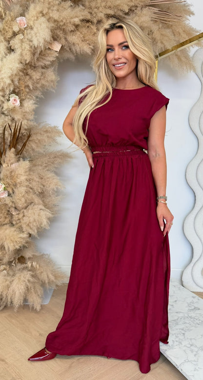 SUMMER VIBE SET TOP + SKIRT REDWINE