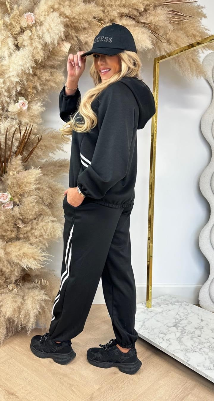 RIA TOUWTJE COMFY SET BLACK