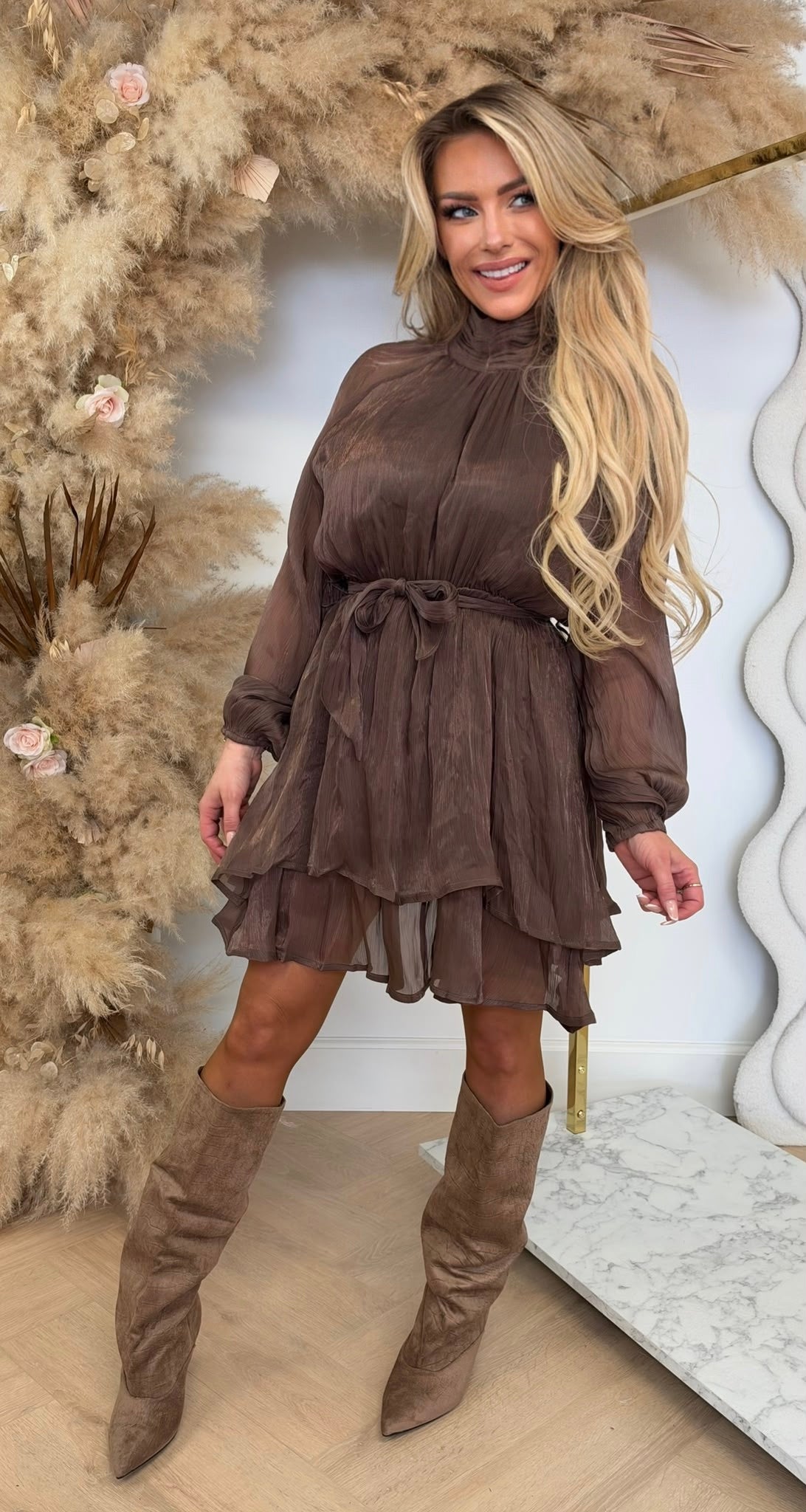 SHINY MOUSSELINE DRESS 695614 COFFEE
