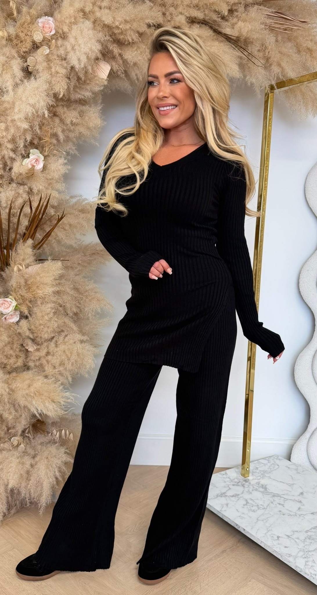 LOUNGE SET 5745 BLACK