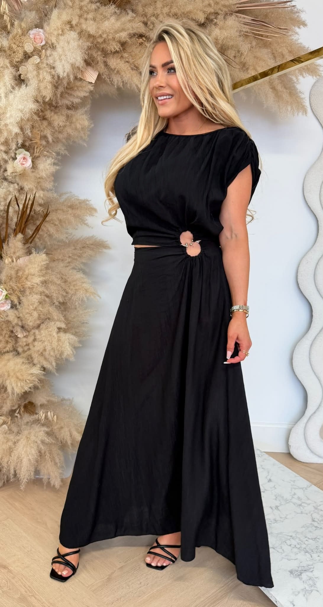 FEE DETAIL SET BLACK