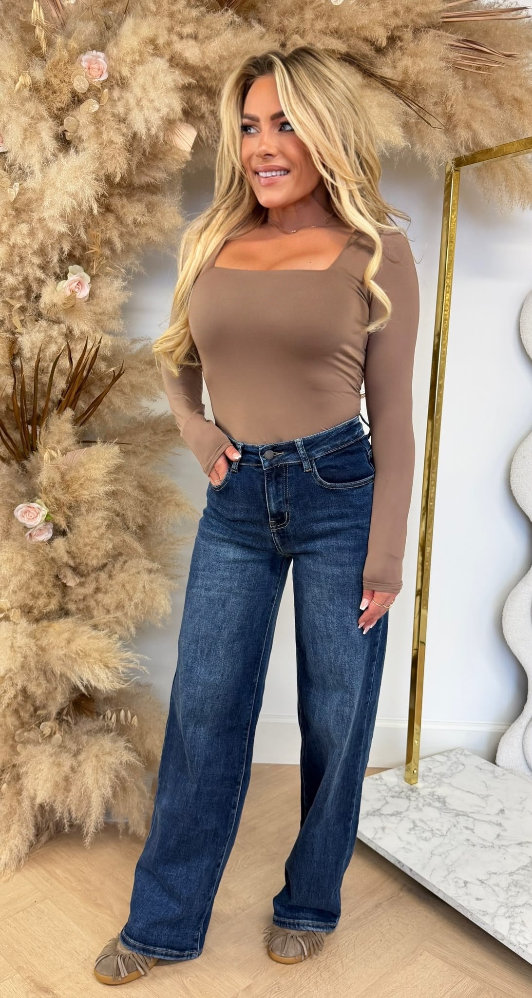 BY SWAN STRETCH BODY 7969 TAUPE