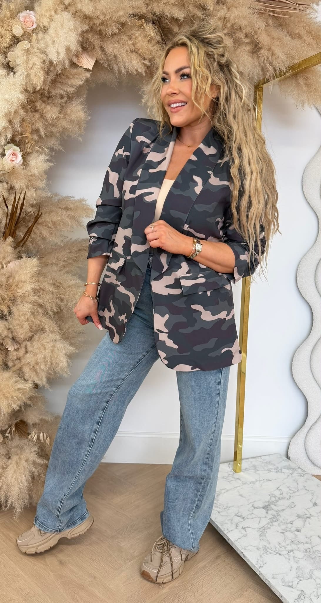 NEW CAMOUFLAGE CROPPED MOUW BLAZER GREEN