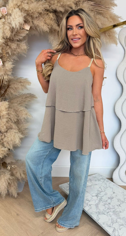 VLECHT RUFFLE TOP TAUPE