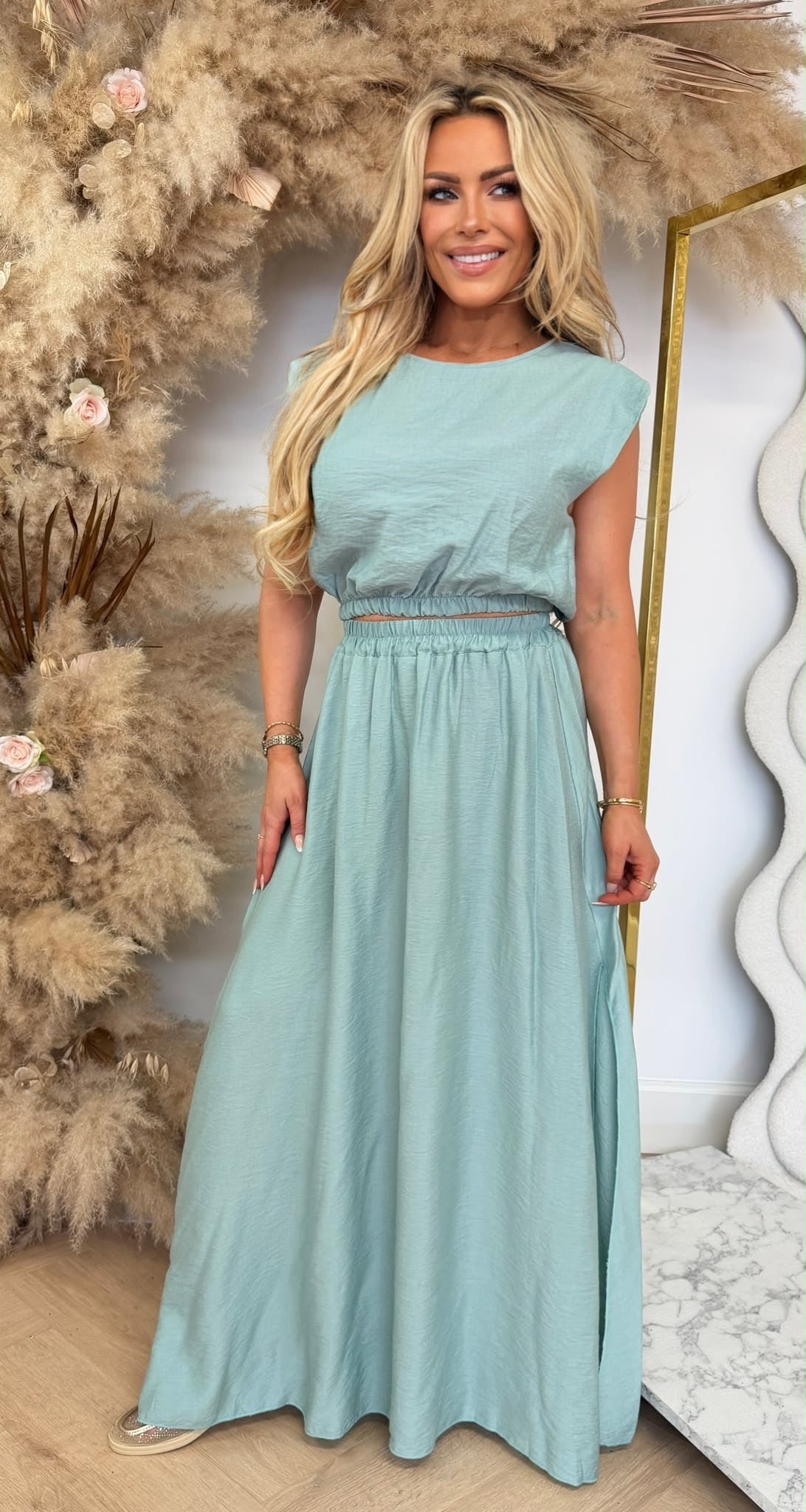 SUMMER VIBE SET TOP + SKIRT MINT