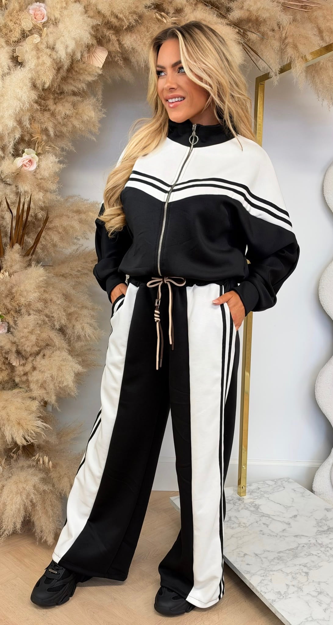 METTE STRIPE SET BLACK