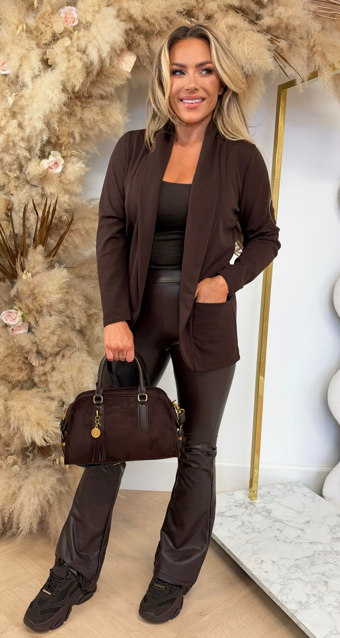 BASIC VESTJE L MOUW BROWN