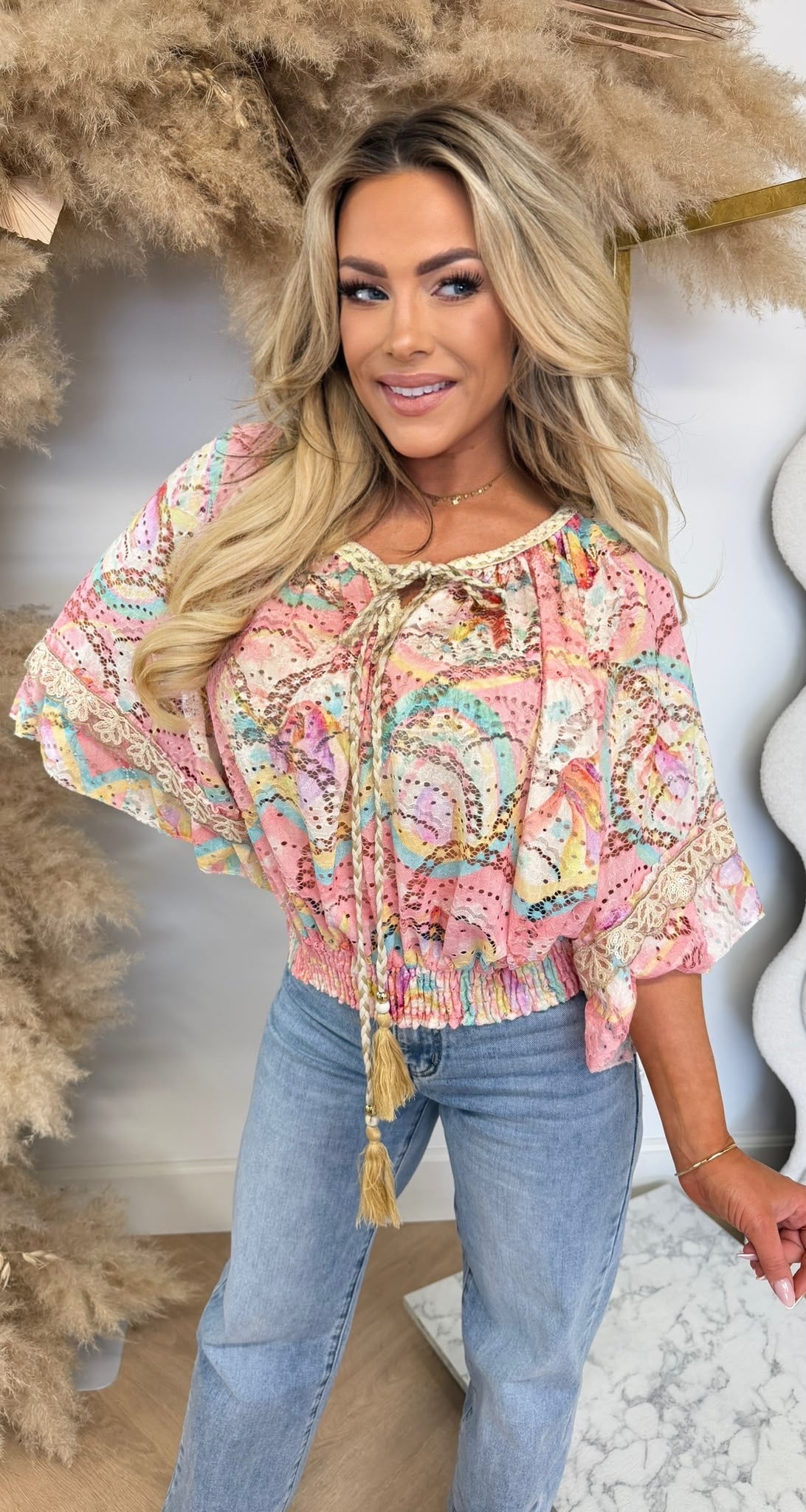FLOWER LACE TOP PASTEL