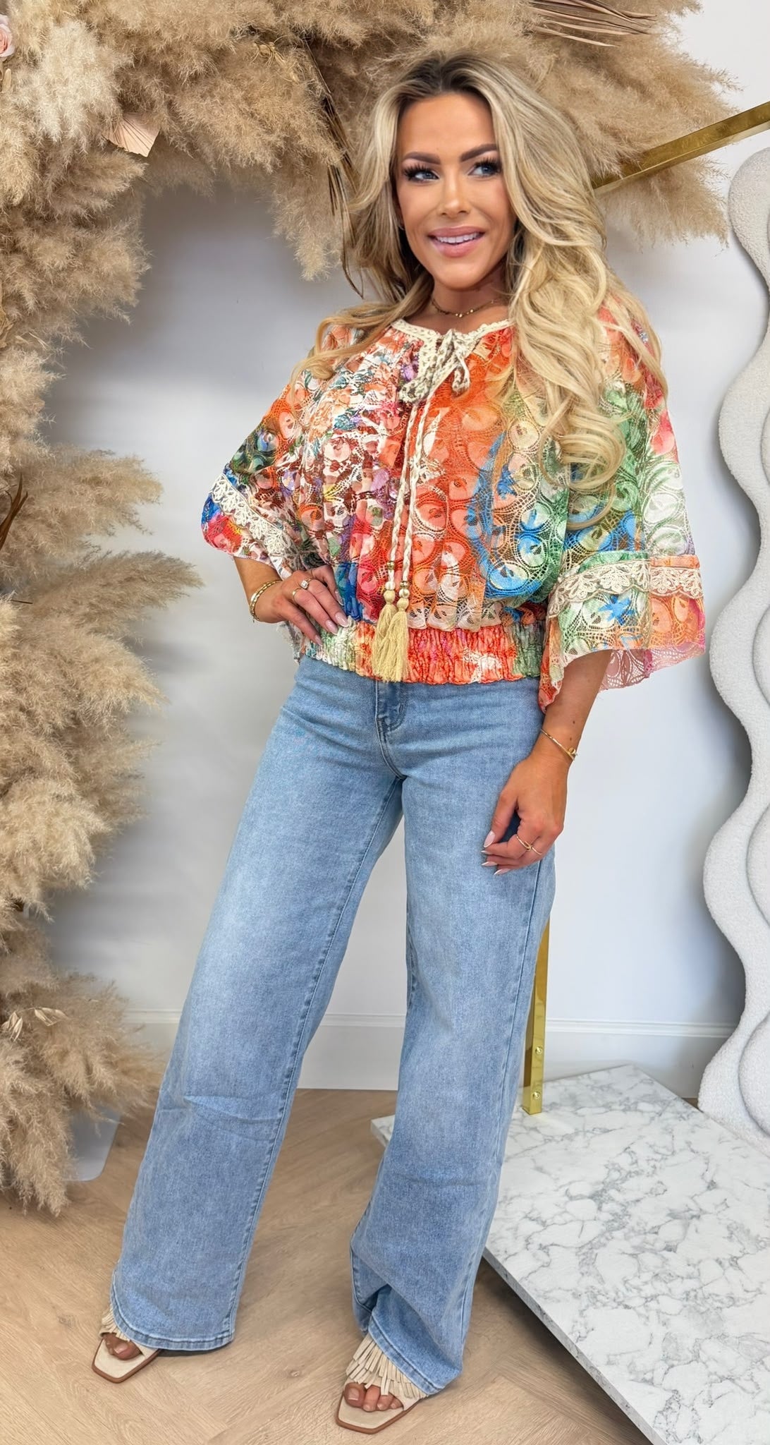 FLOWER LACE TOP RAINBOW