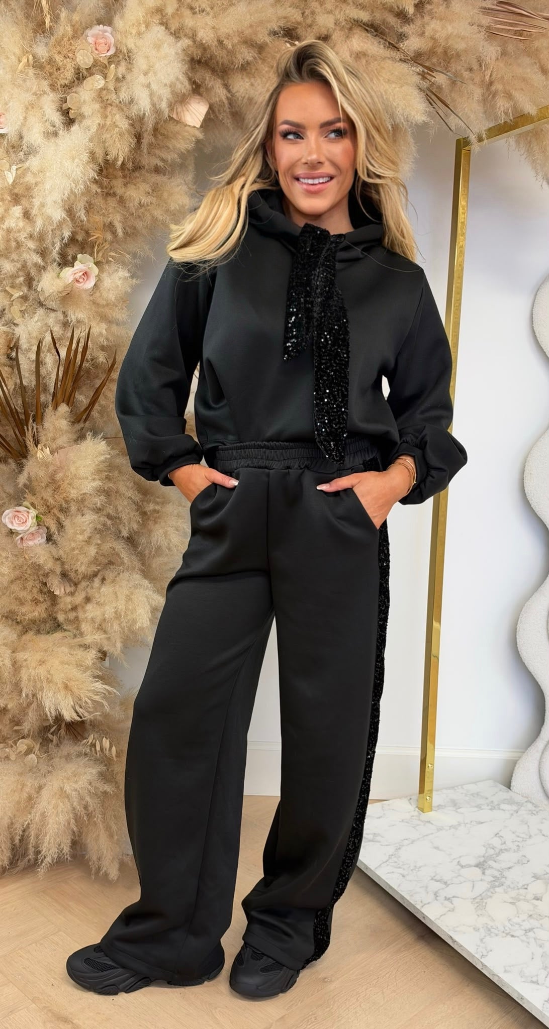 JOANY SEQUIN KOORD SET BLACK