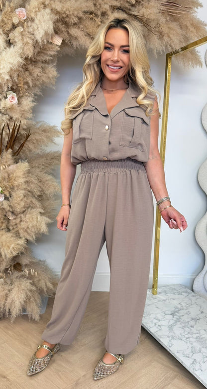 SASKIA POCKET JUMPSUIT TAUPE