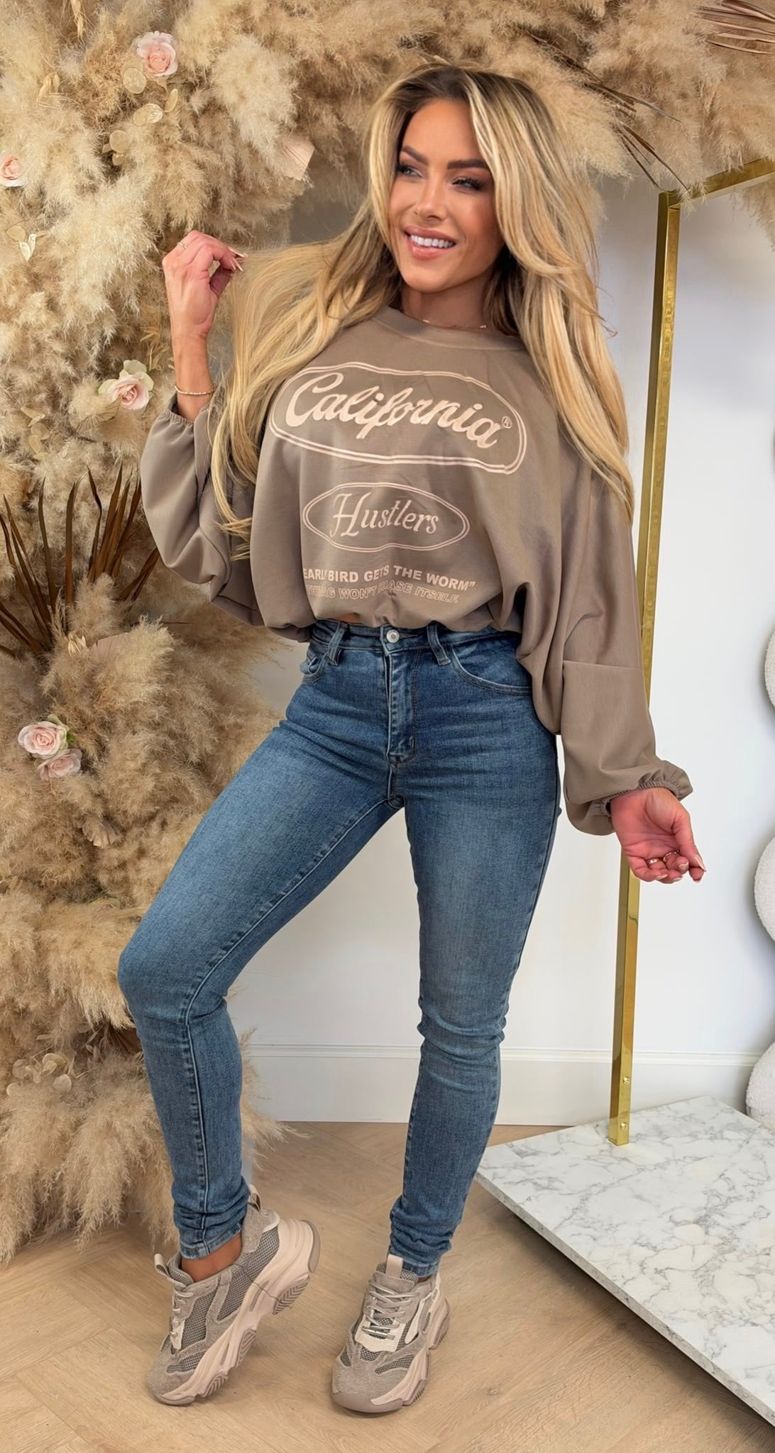 HUSTLERS BALLOON LONGSLEEVE TAUPE