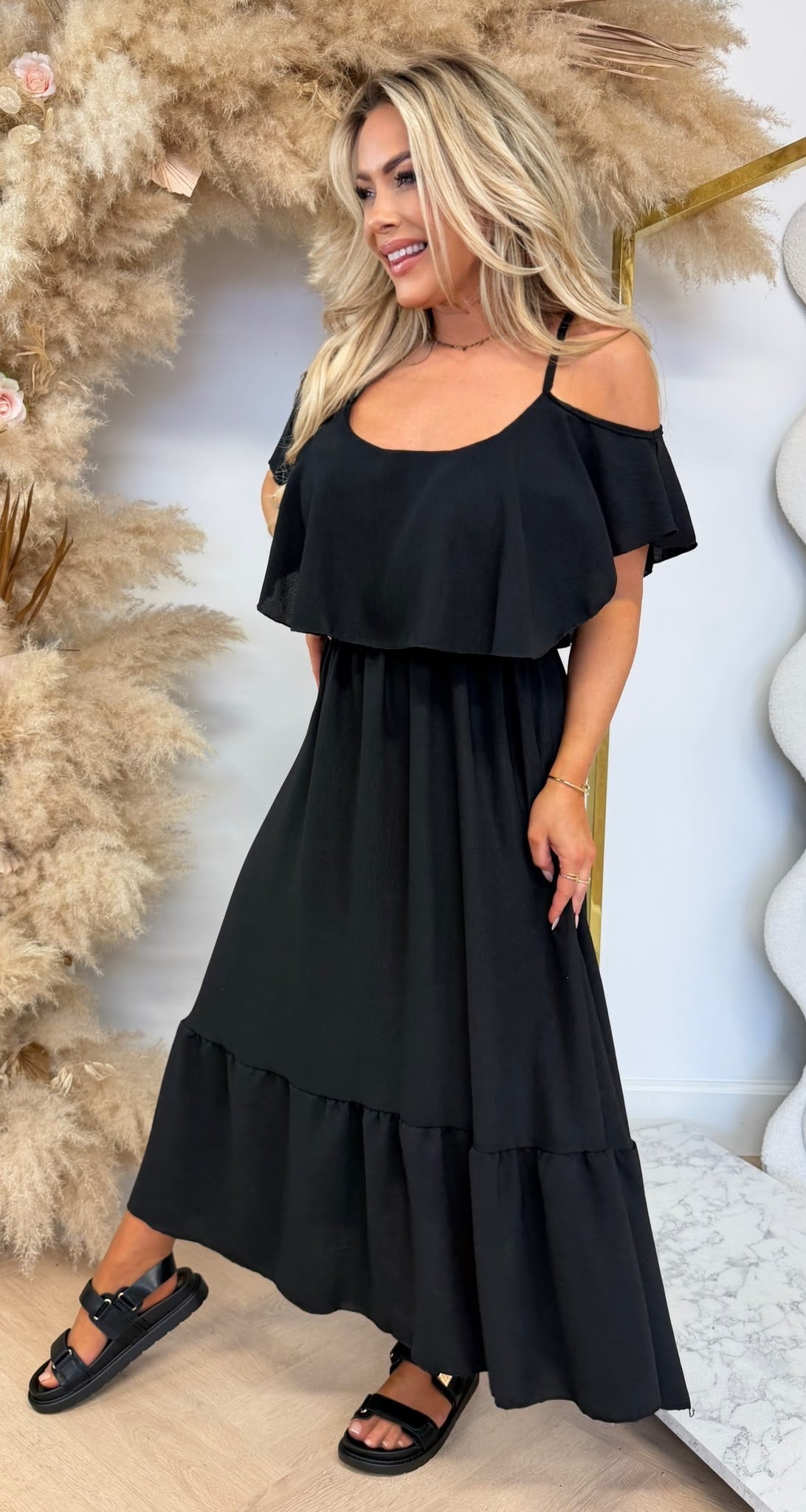 ARIA RUFFLE MAXI KLEID FUCHSIA