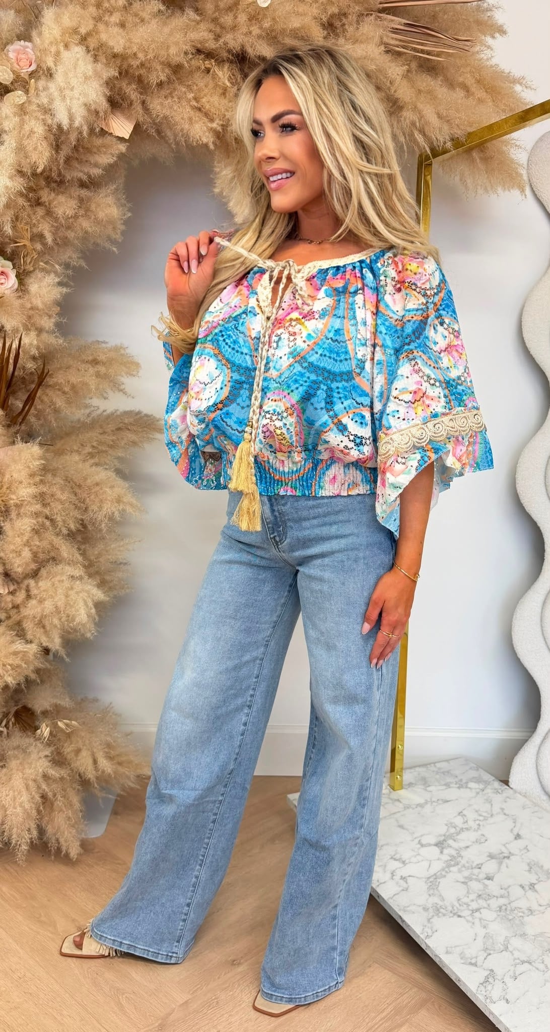 FLOWER LACE TOP AQUA