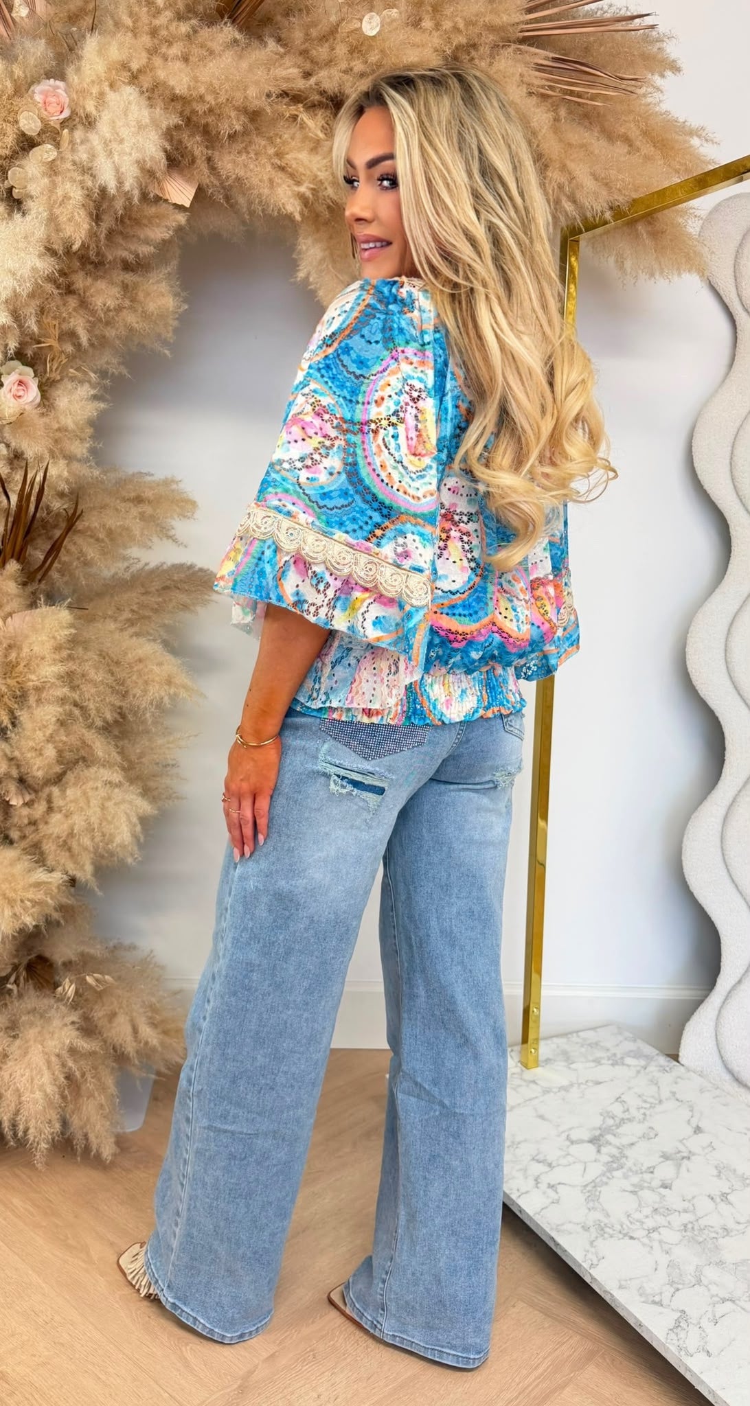 FLOWER LACE TOP AQUA