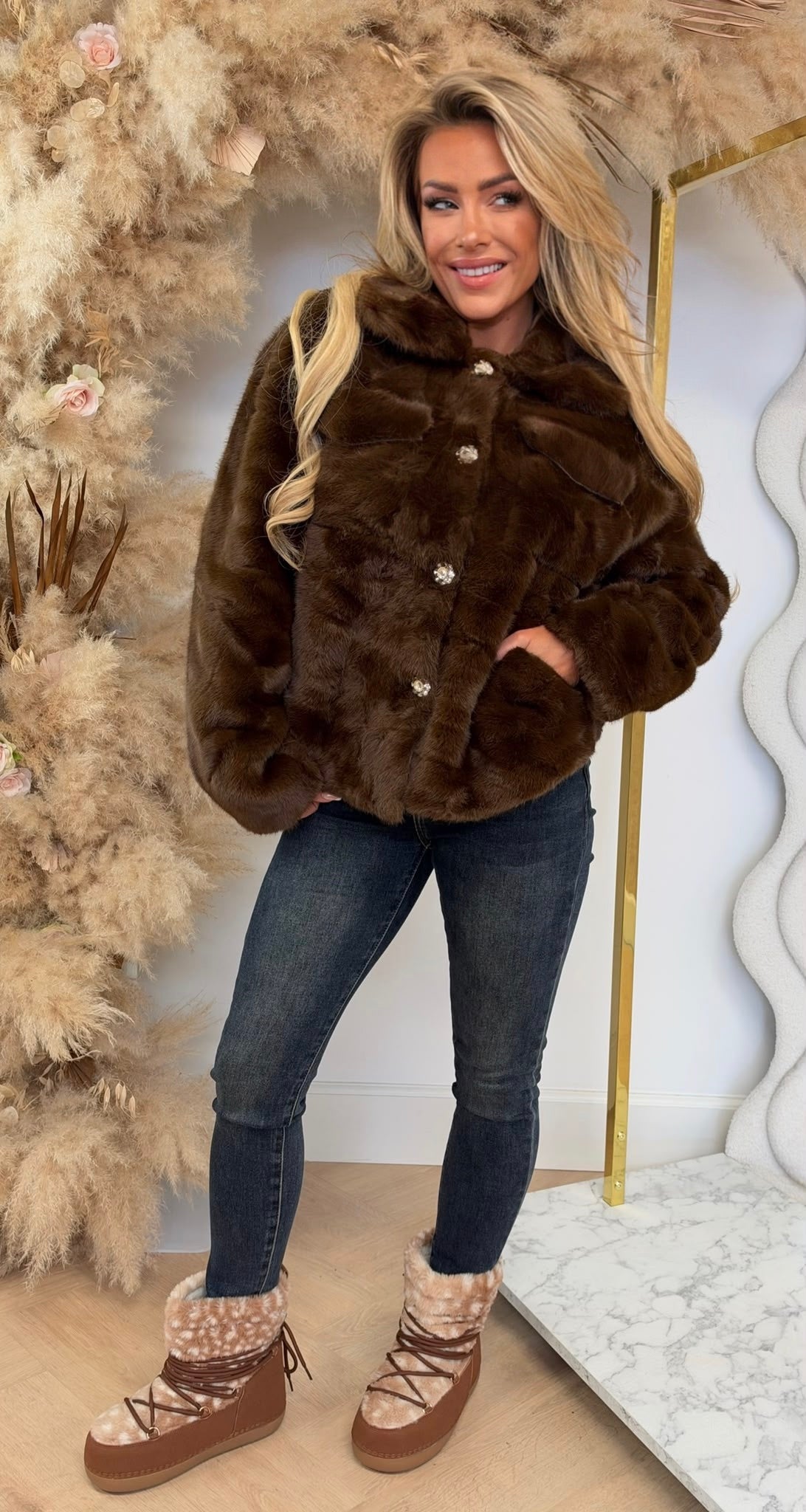 GLAMOUR FAKE FUR JACKET 1100 CHOCO
