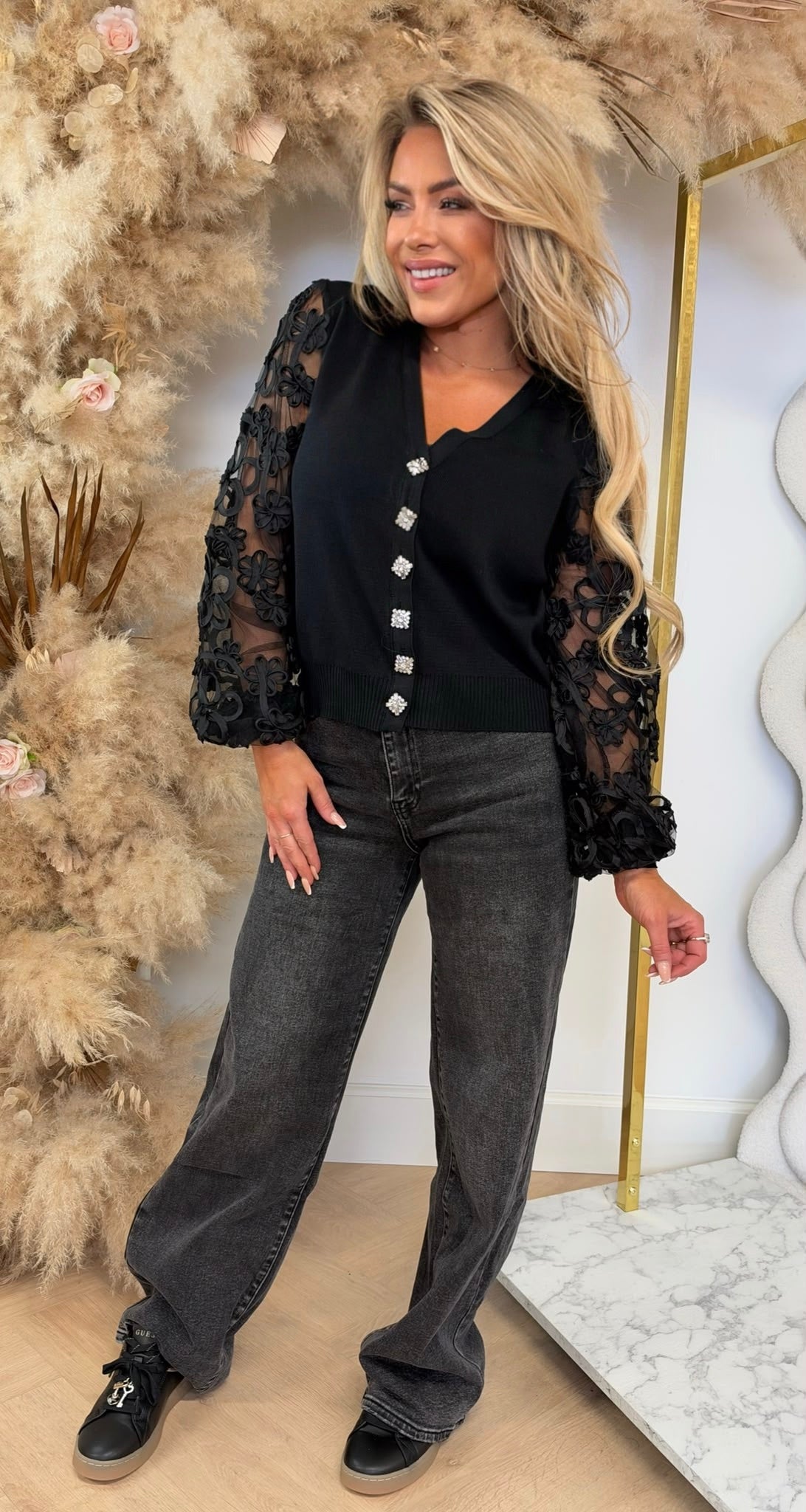 LUXURY MESH FLOWER SLEEVE VESTJE 2717 BLACK