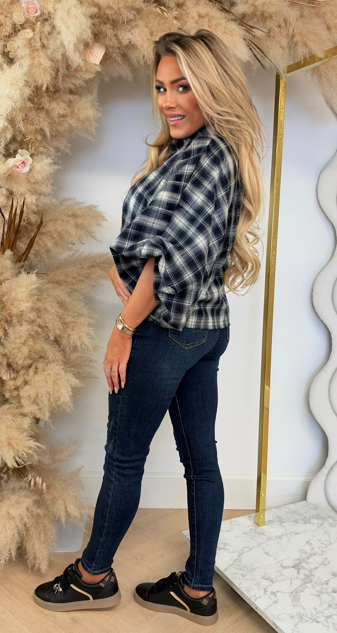 PUFFED MOUW RUITJES BLOUSE NAVY