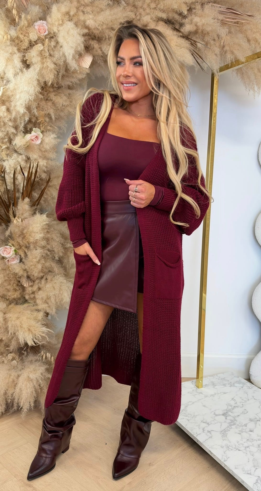 KNITTED LOUNGE VEST BORDEAUX