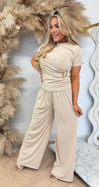 STYLE 2 PIECE SET BEIGE