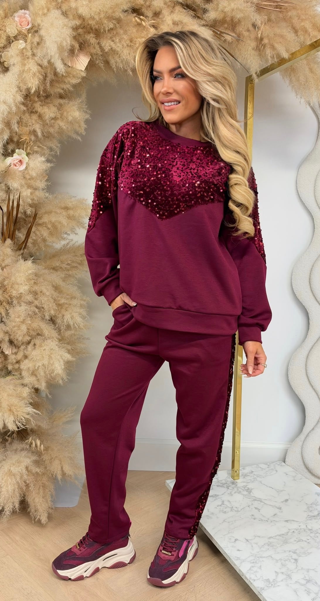 XELLY VELVET SEQUINS SET BURGUNDY