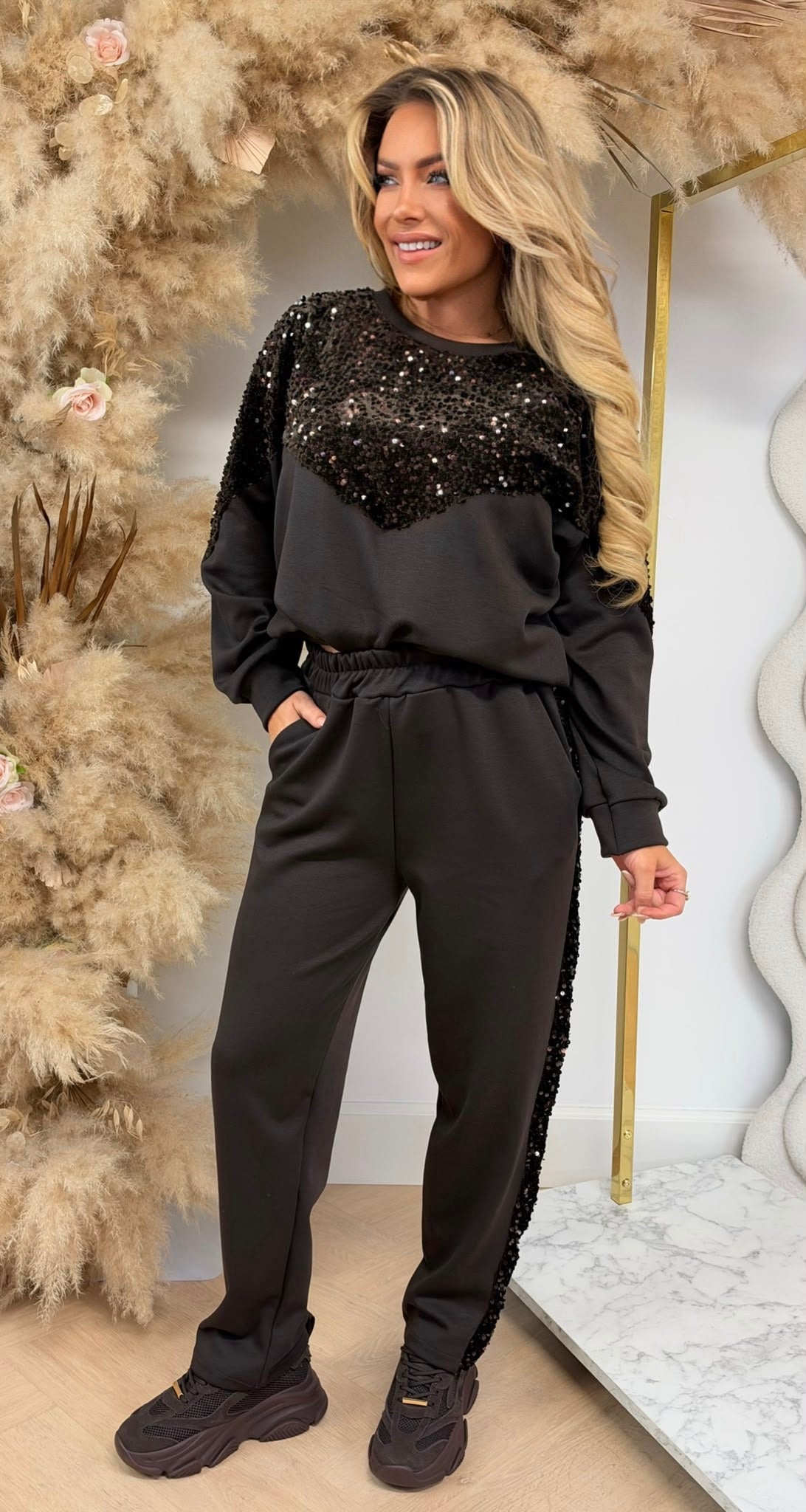 XELLY VELVET SEQUINS SET CHOCO