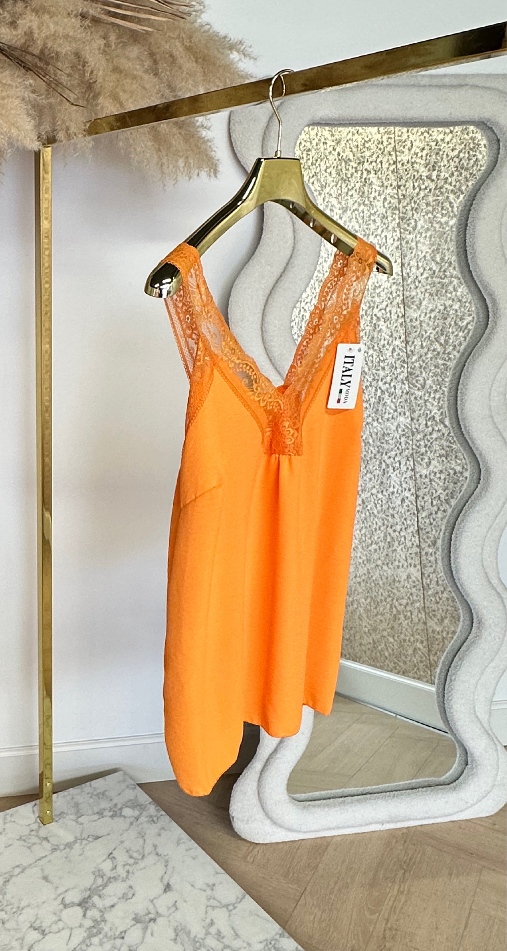 MILS ELEGANT LACE TOP ORANGE