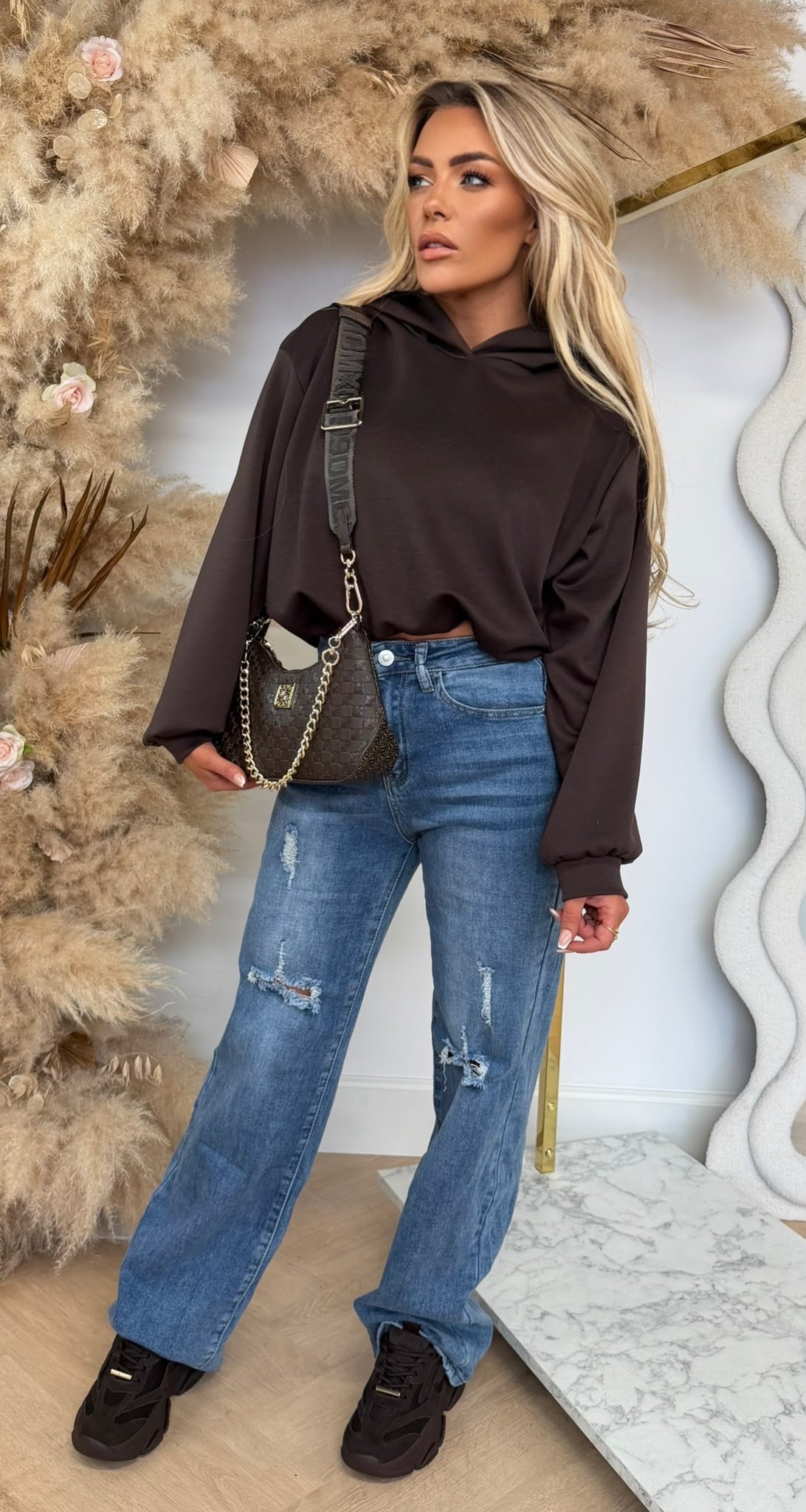 MIKA CROPPED HOODIE CHOCO