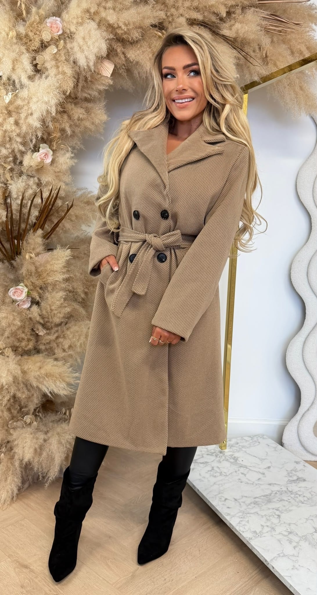 PERFECT STRIK COAT CAMEL