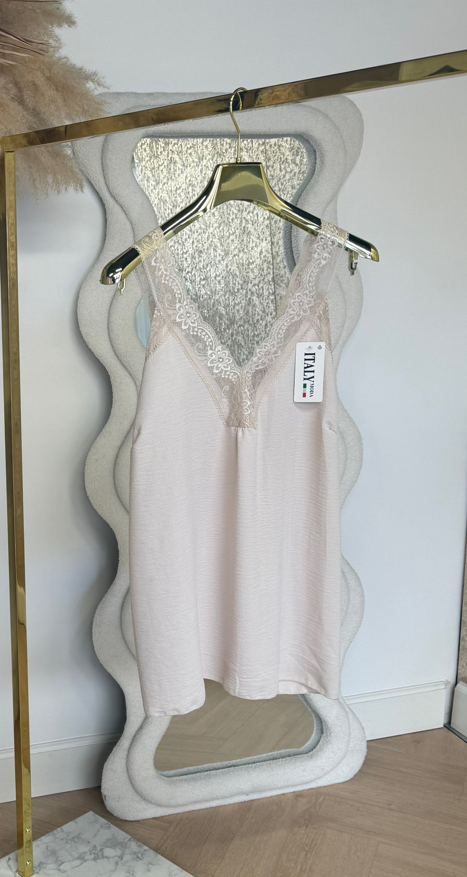 LACE TOPJE BEIGE