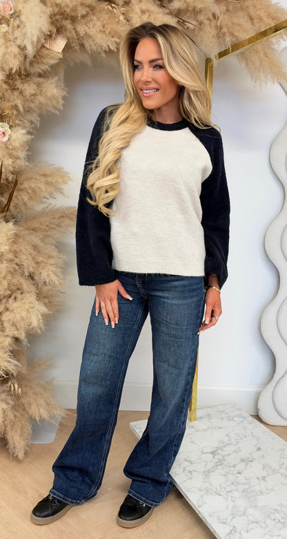 JAMIE WIDE SLEEVE KNIT NAVY