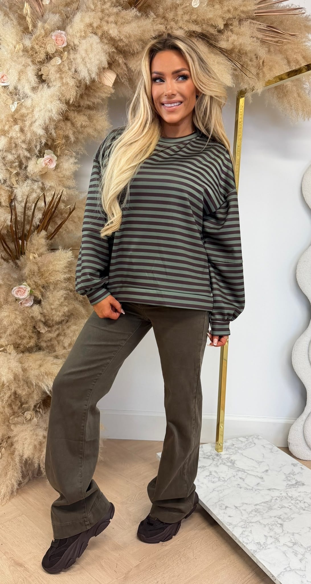 STRIPED PATCH SWEATER ARMYGREEN