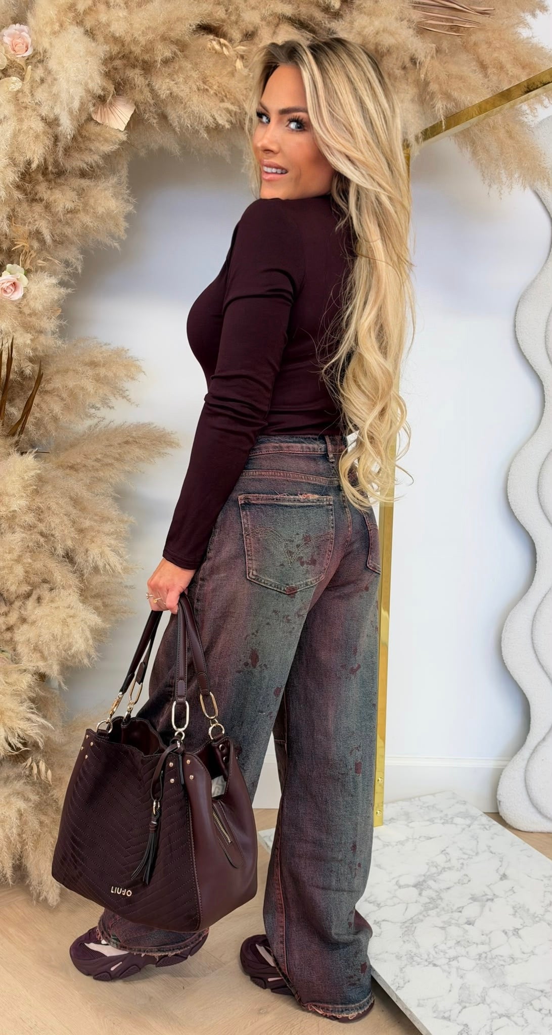HIGH NECK BASIC BODY 569 WINE