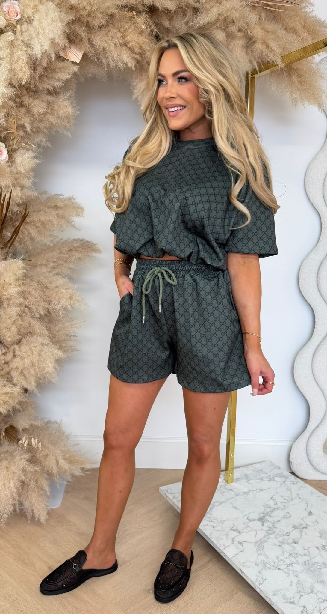 CARDI INSPIRED LOGO SET GREEN