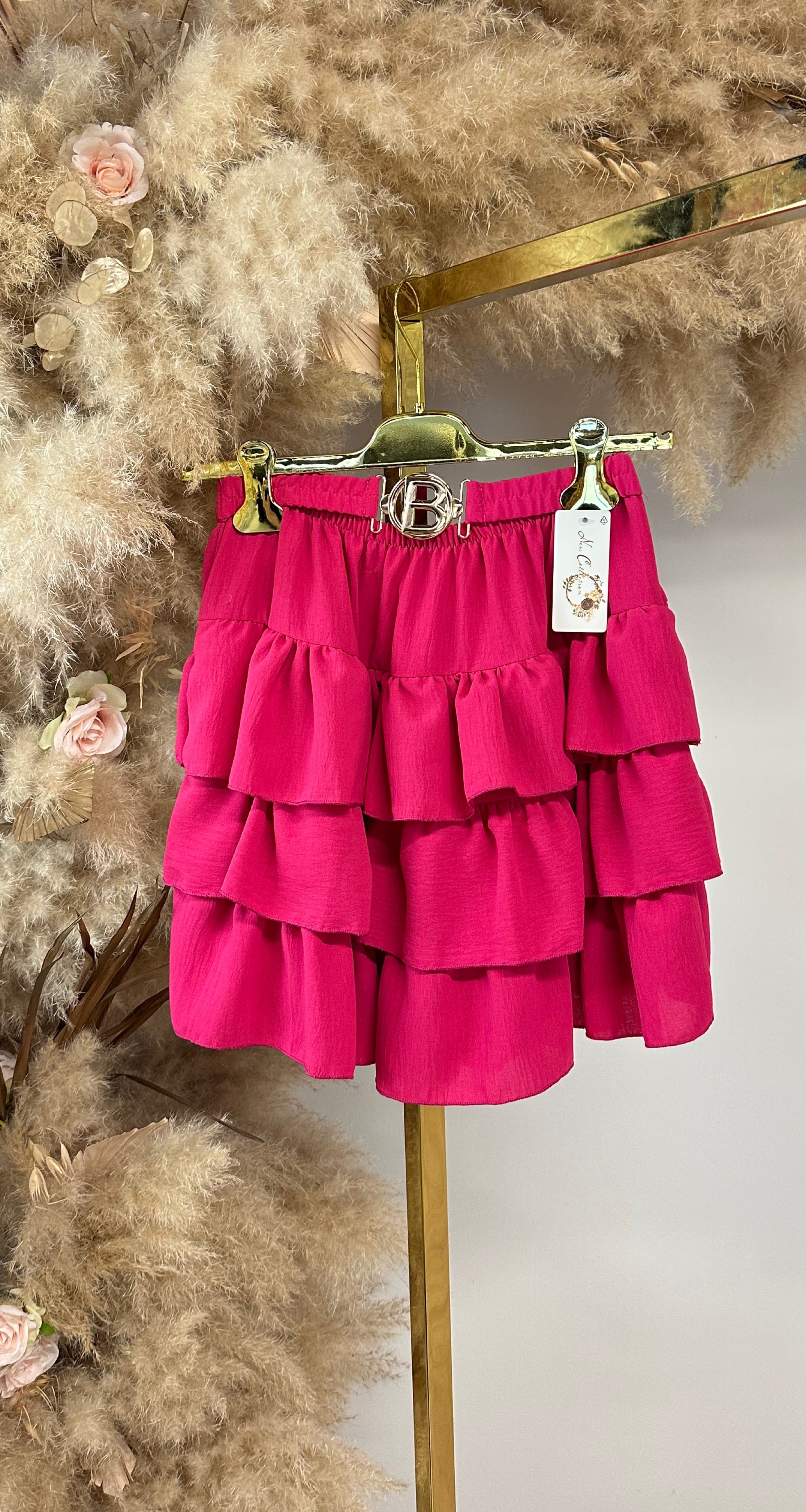 RUFFLE LAYER BELT SKORT FUCHSIA
