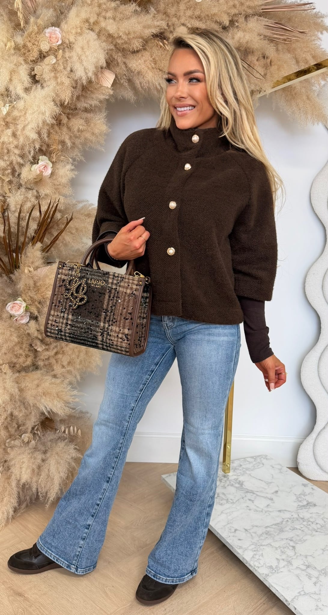 PEARLY BUTTON SOFT VESTJE CHOCO