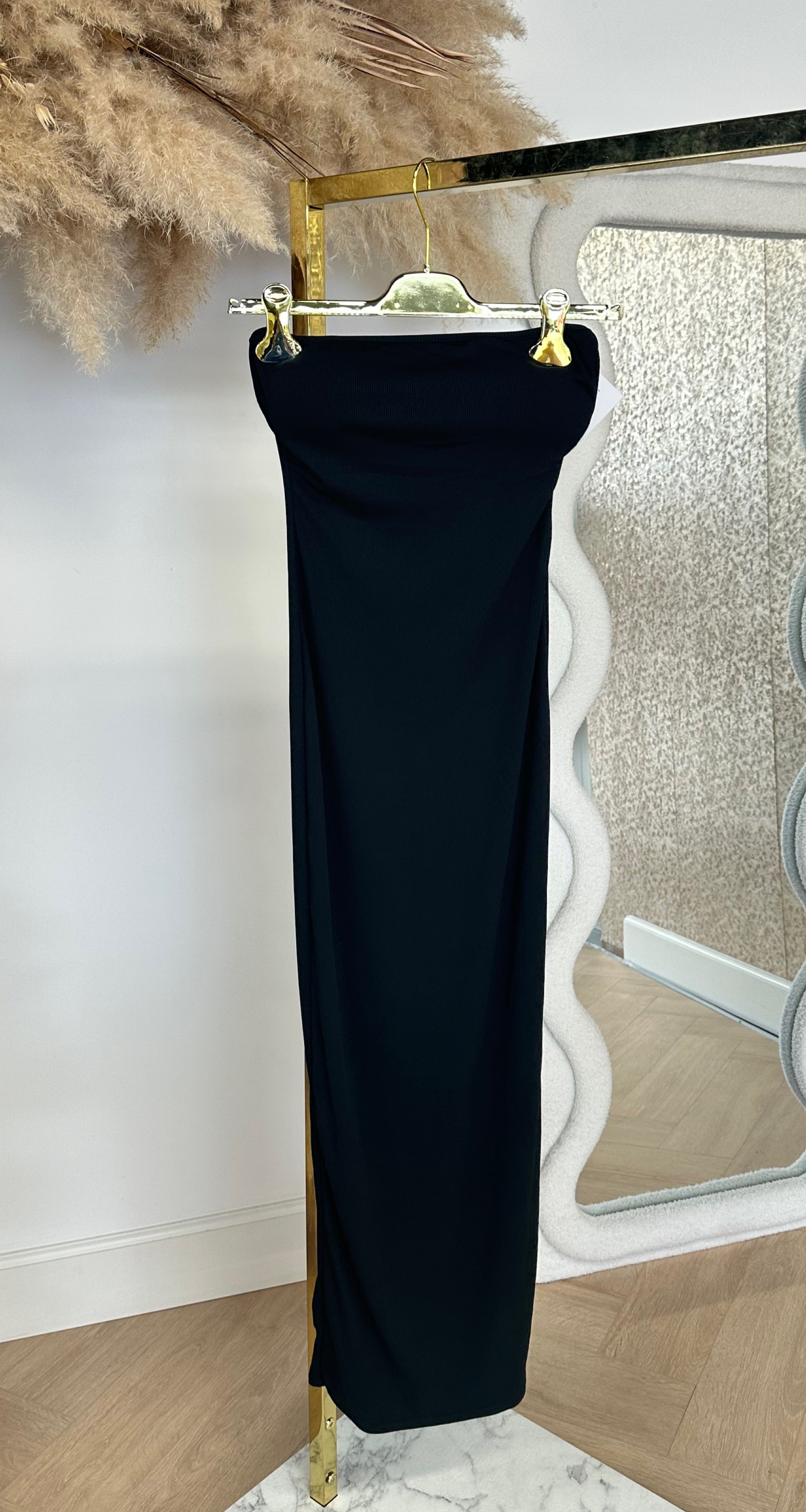 LUNA STRAPLESS RIB DRESS BLACK