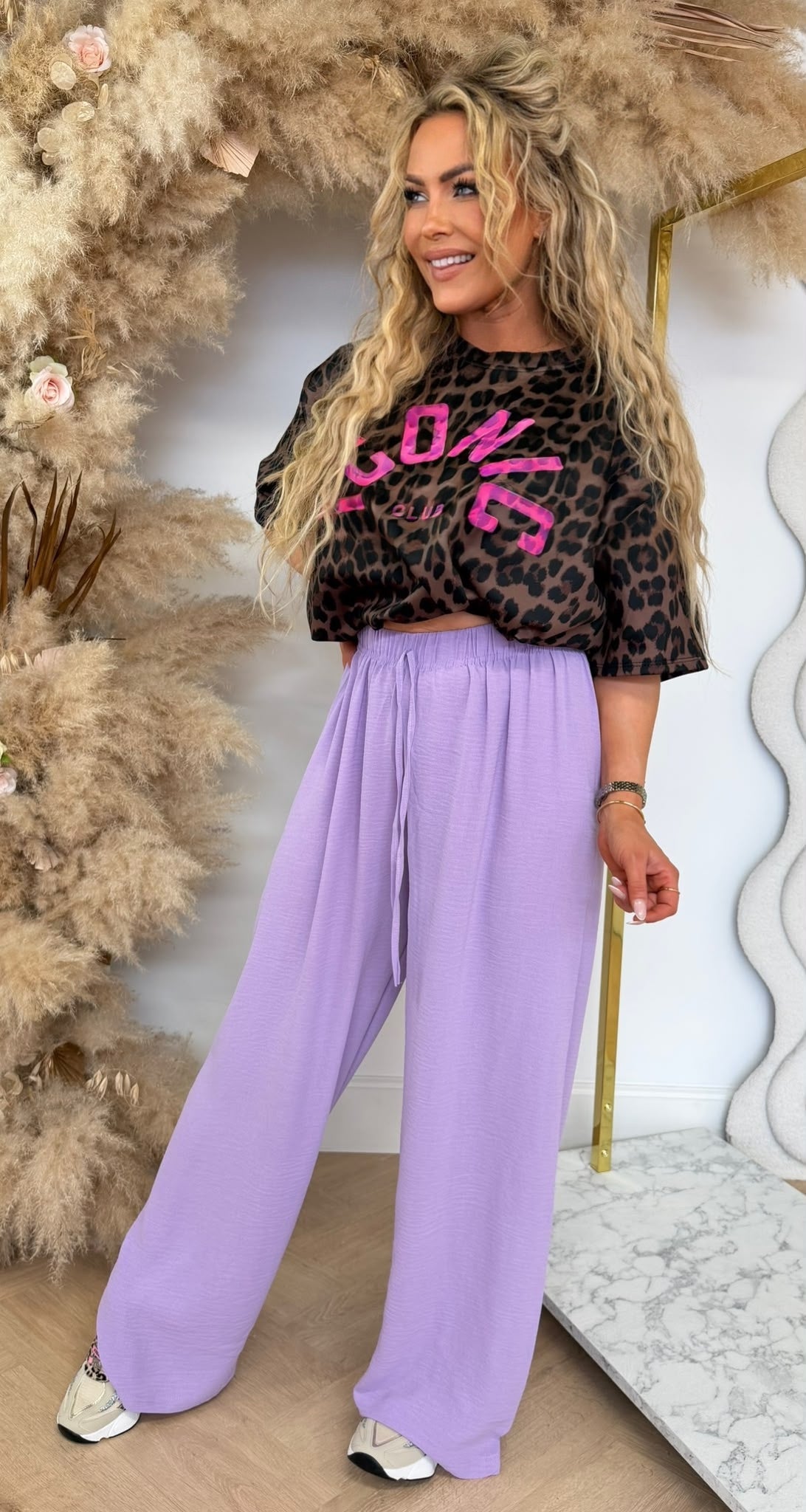 LEO ICONIC CLUB CROPPED TOP CHOCO