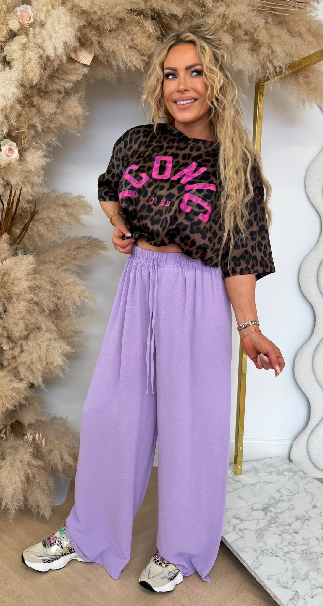LEO ICONIC CLUB CROPPED TOP CHOCO