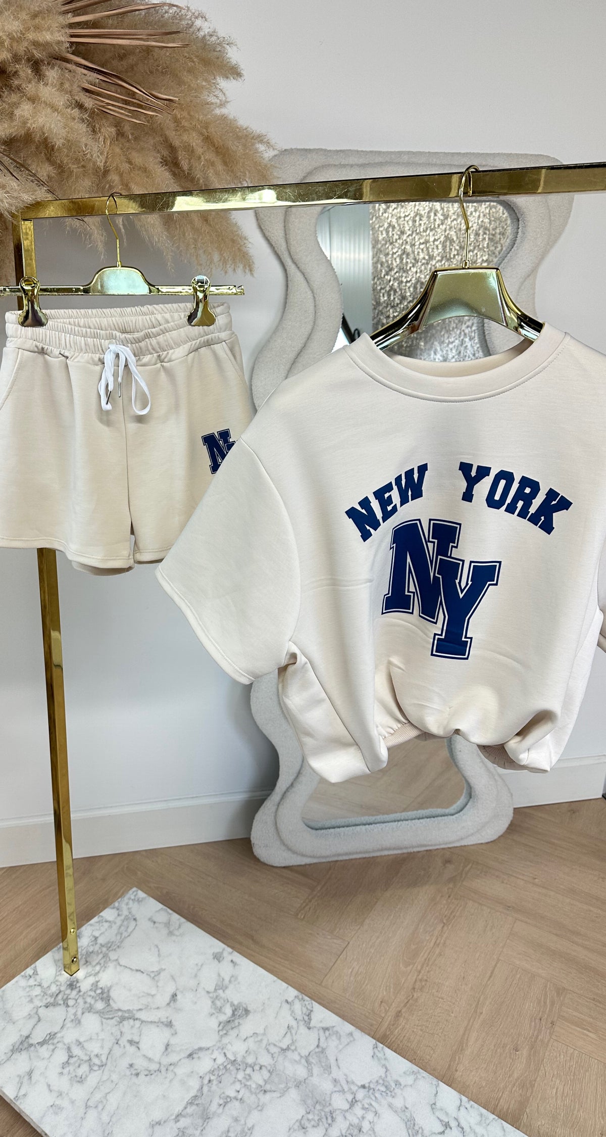 NEW YORK NY CROPPED SET BEIGE