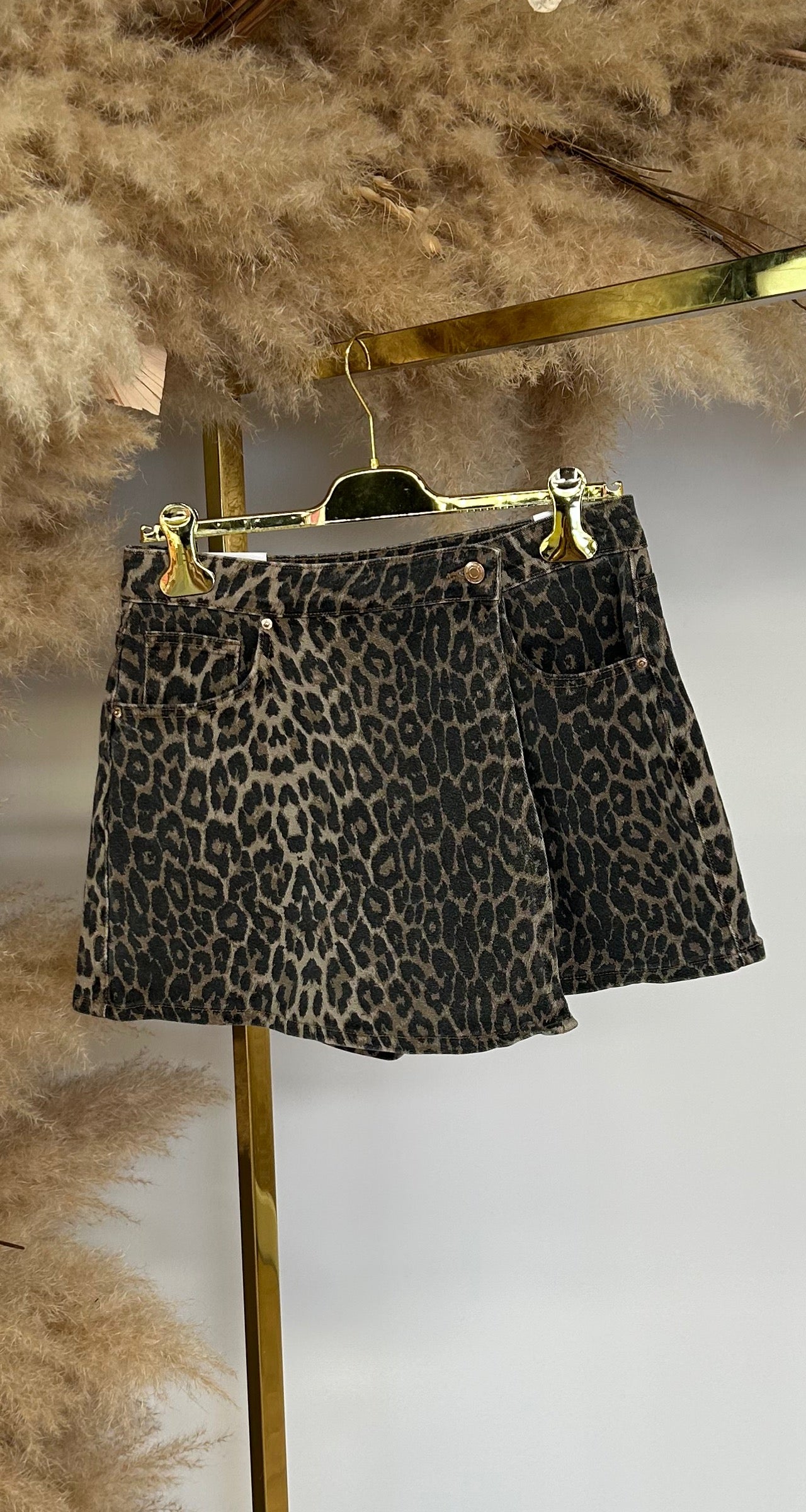 LEOPARD SKORT 1277 TAUPE